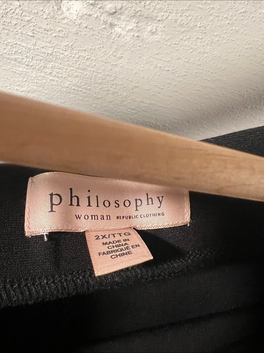 Philosophy black ponte pants 2X - Picture 2 of 4